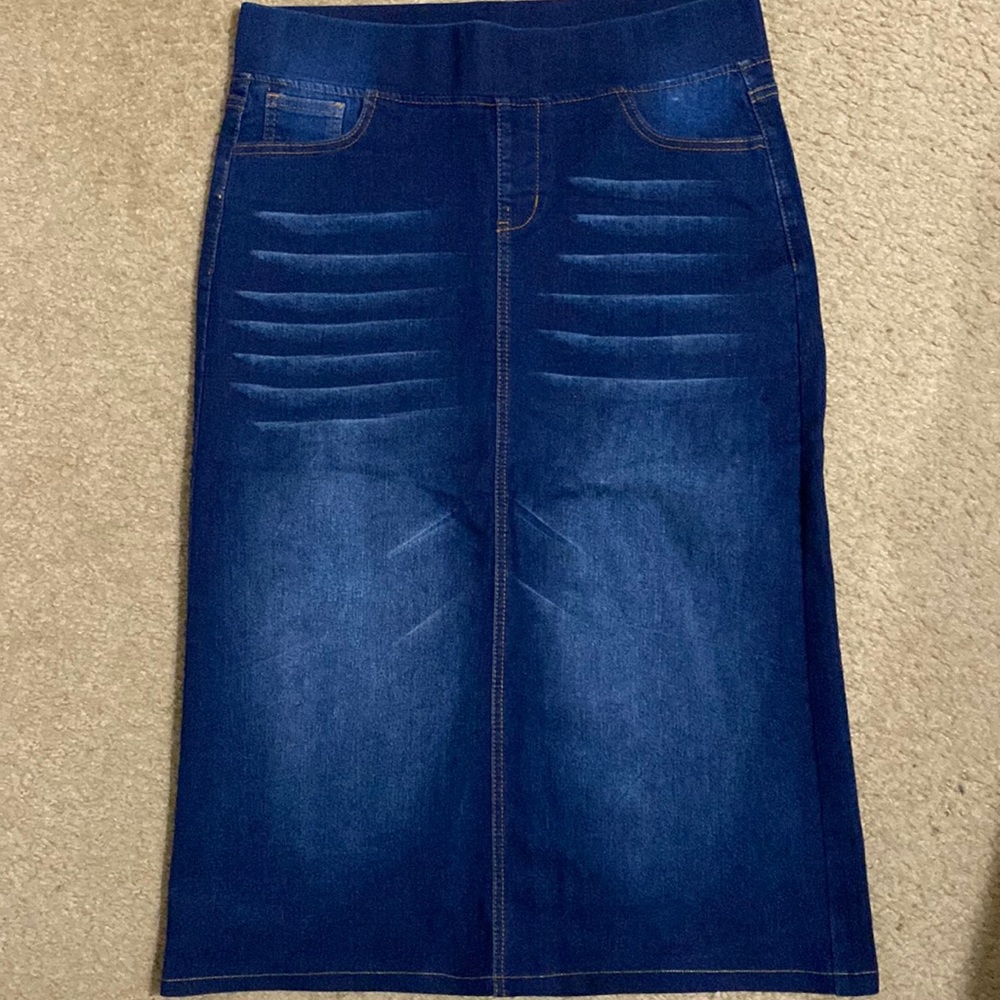 Be mine stretch denim skirt size M Medium
